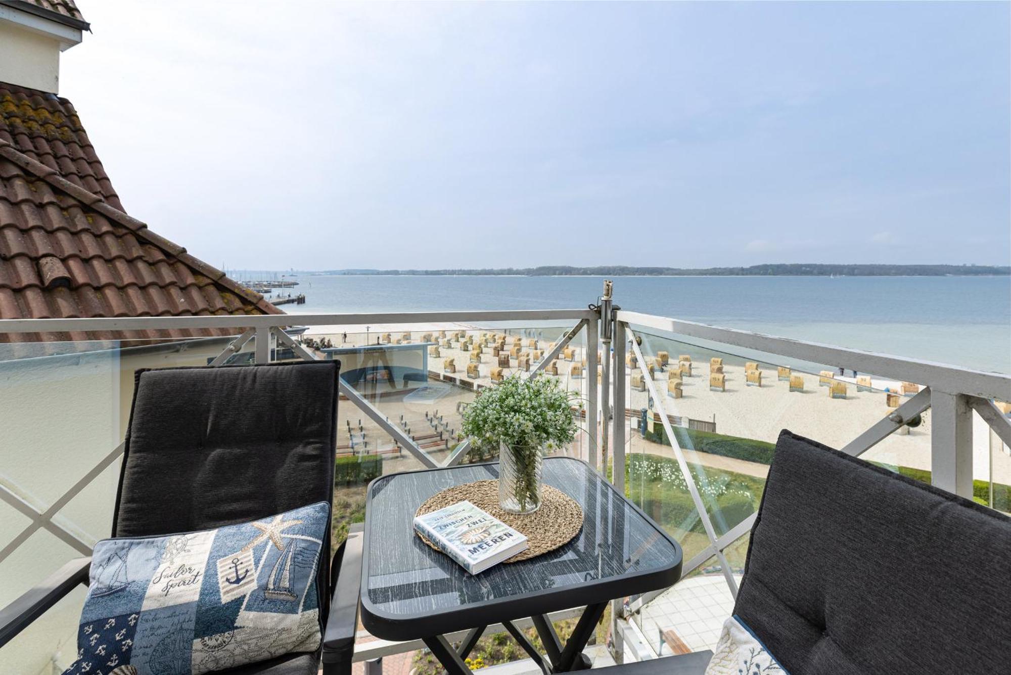 Strandhotel 35 Laboe Exterior foto